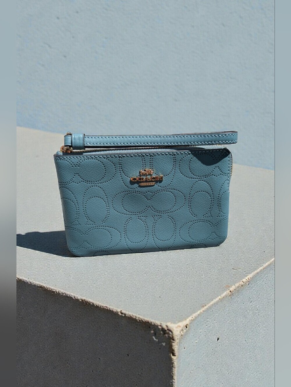 Coach Corner Zip Wristlet Marine (NWT)